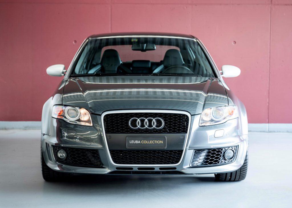 AUDI RS4 4.2 V8 QUATTRO