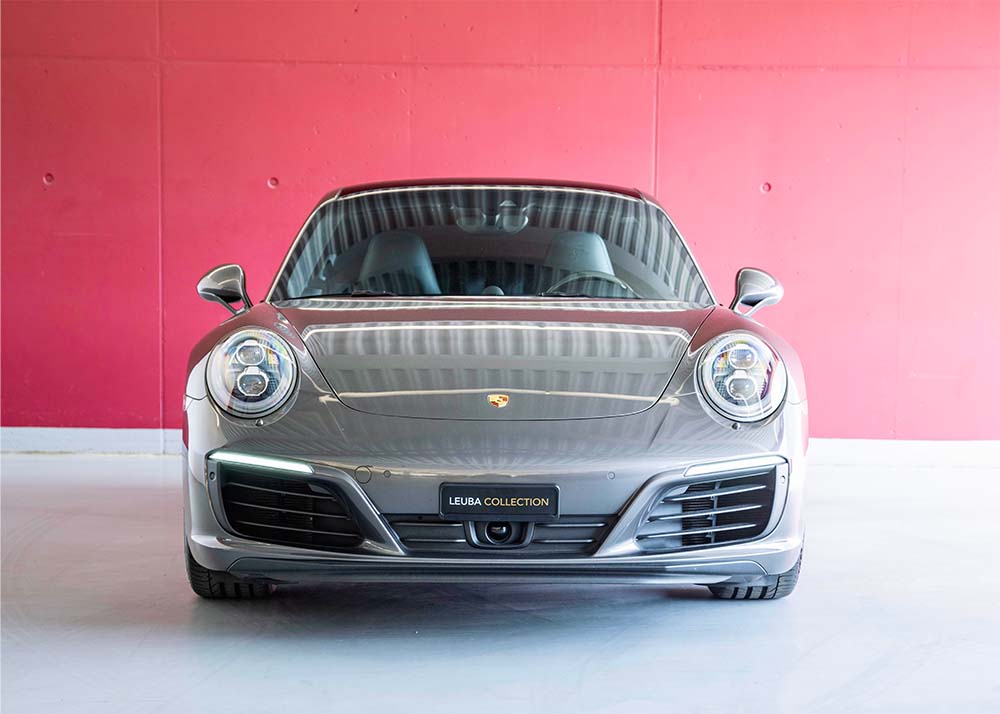 PORSCHE 911 Carrera 4S