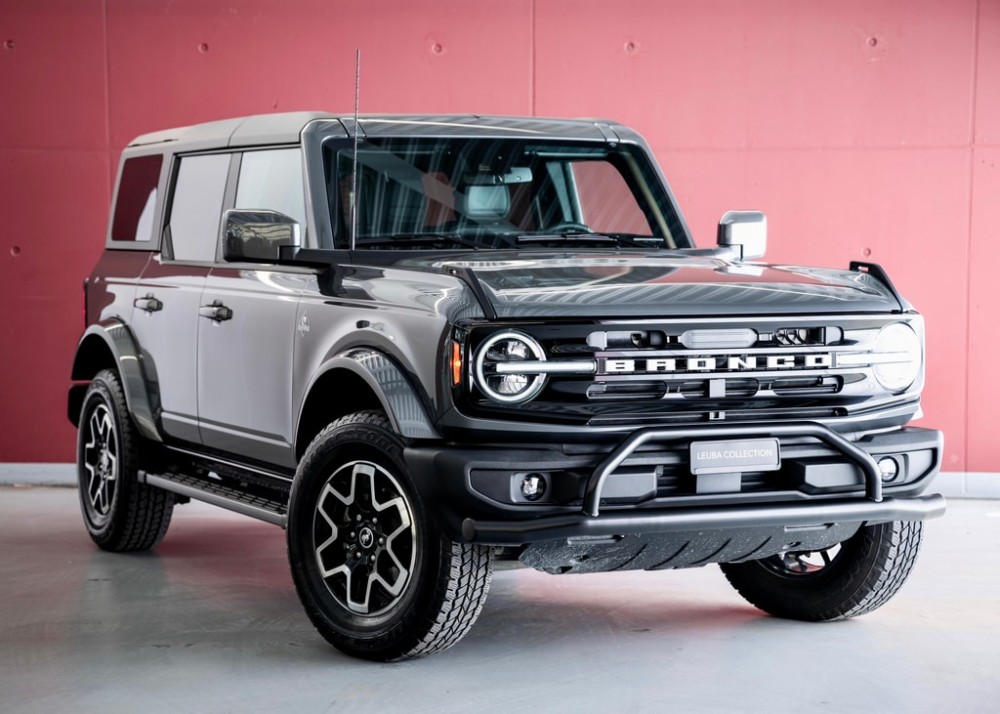 FORD BRONCO 2.7 V6 Outer Banks