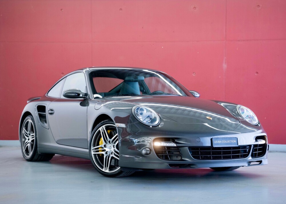 PORSCHE 911 Turbo Exclusive Manufacktur (Swiss car, fantastic condition, full Porsche service history)