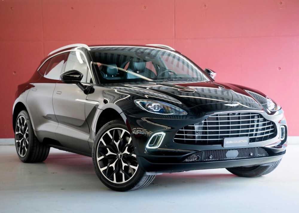ASTON MARTIN DBX 4.0 V8 (1st hand, perfect condition, full Aston Martin history)