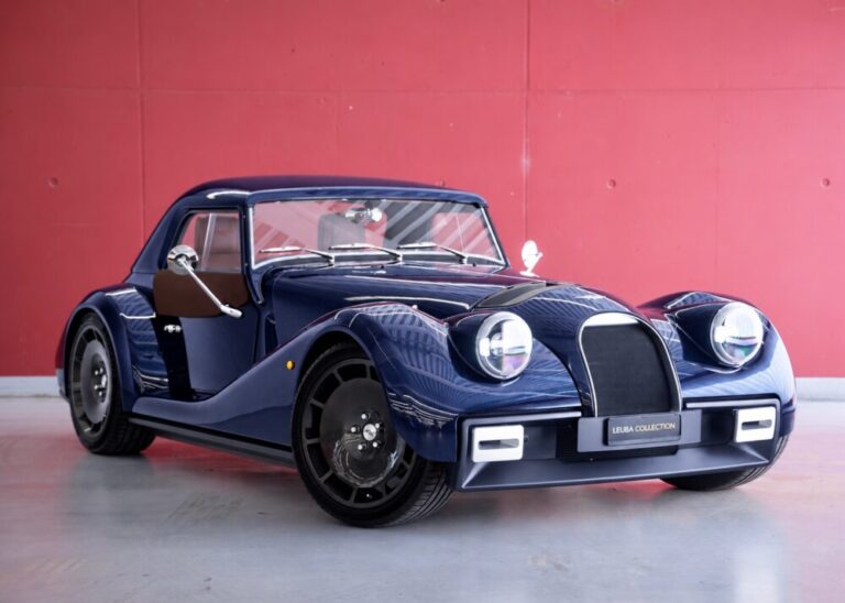 MORGAN supersport 3.0 Bespoke (Swiss New car, Blue Swaters Ferrari paint, sports exhaust, 36-month warranty, delivery February 27)