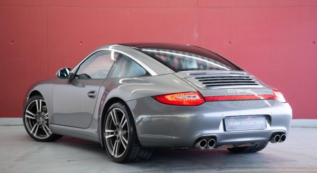 PORSCHE 911 Targa 4S PDK (Swiss car, full Porsche history, beautiful condition)