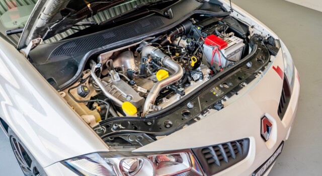 RENAULT MÉGANE Mégane 2.0 16V Turbo R26 R (2nd hand Swiss model, 1 of 450, factory tires)