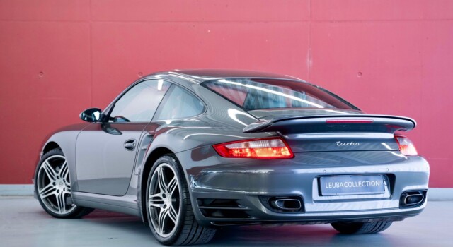 PORSCHE 911 Turbo Exclusive Manufacktur (Swiss car, fantastic condition, full Porsche service history)