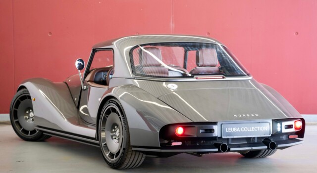 MORGAN PLUS SIX Supersport 3.0 Bespoke (New Swiss car, special order, sports exhaust, hardtop, 30-month warranty)