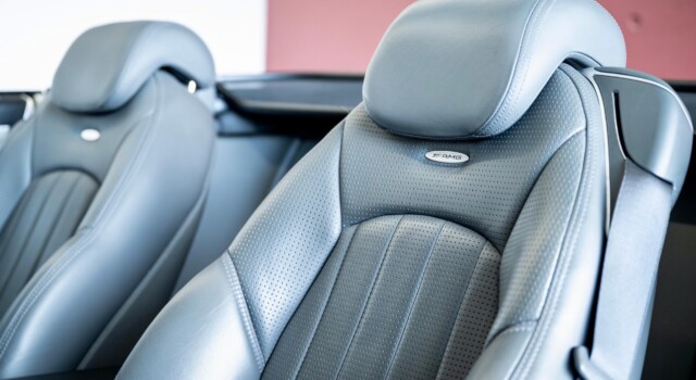 MERCEDES-BENZ SL 65 AMG (2nd hand, 100% original, stunning condition, full Mercedes history)