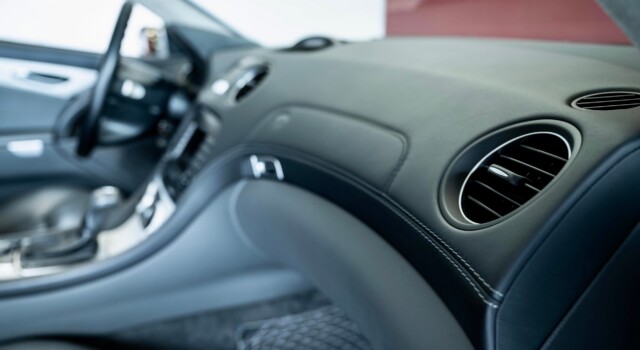 MERCEDES-BENZ SL 65 AMG (2nd hand, 100% original, stunning condition, full Mercedes history)