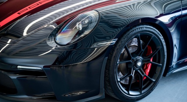 PORSCHE 911 GT3 Touring
