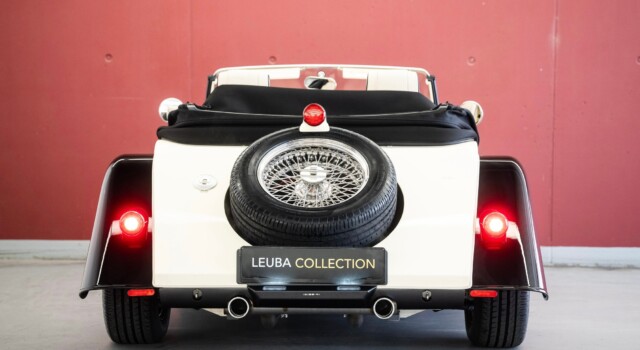 MORGAN Plus Four 2.0 Automatic (Swiss new car, Two-tone Morgan paint, 30-month factory warranty)