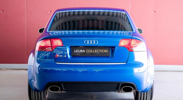 AUDI RS4 Limousine 4.2 V8 quattro Limousine Sprint Blue (Perfect condition, 100% original)