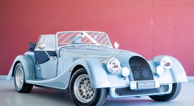 MORGAN PLUS FOUR 2.0 (New Swiss executive car, manual transmission, not registered, very low mileage)