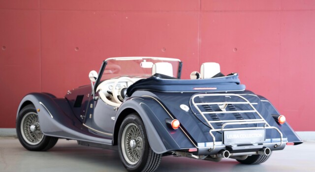 MORGAN 4/4 Plus Four 2.0 Bespoke (anno di produzione 26, auto nuova svizzera, configurazione unica, blu prussiano metallizzato Porsche, garanzia di 30 mesi)