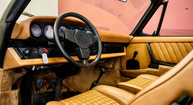 PORSCHE 911 Carrera 3.0 Targa