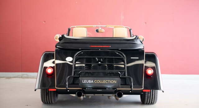 MORGAN 4/4 Plus Four 2.0 Bespoke (Model Year 26, Swiss new car, one-of-a-kind configuration, Rolls-Royce Diamond Black metallic, 30-month warranty)