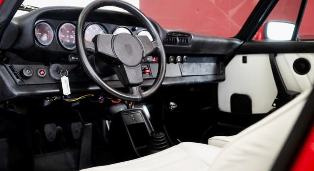 PORSCHE 911 SC Cabrio