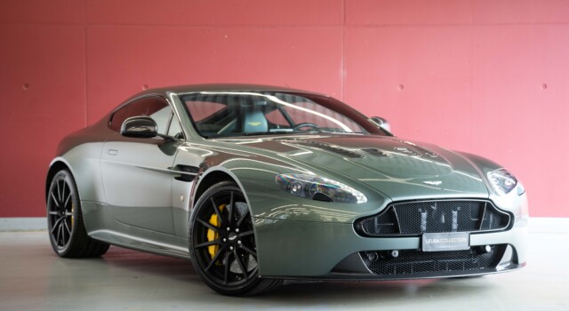 ASTON MARTIN V12 Vantage 5.9 S (2nd hand Swiss car, fantastic condition, Chiltern Green paint, full Aston Martin history, 100% original)