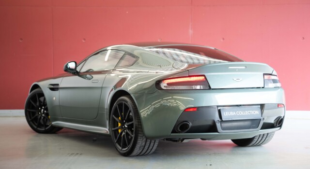 ASTON MARTIN V12 Vantage 5.9 S (2nd hand Swiss car, fantastic condition, Chiltern Green paint, full Aston Martin history, 100% original)