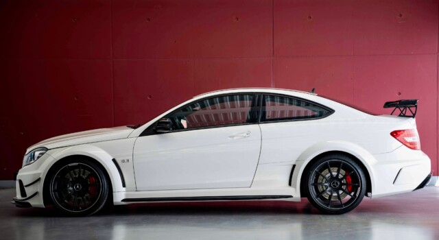 MERCEDES-BENZ C 63 AMG C 63 Coupé AMG Black Series (1st hand, 1st paint, Bucket seats, Aerodynamic Package)