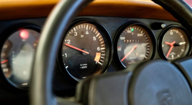 PORSCHE 911 Carrera 3.0 Targa
