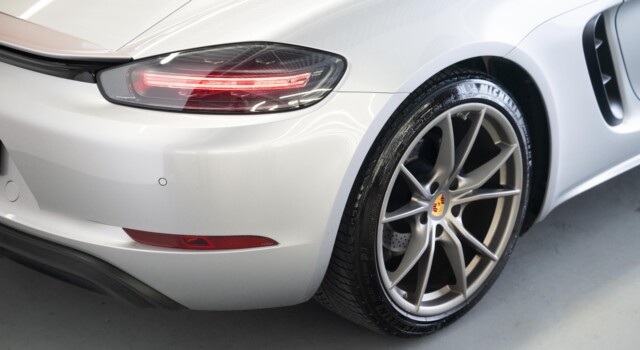 PORSCHE 718-boxster-cayman 718 Cayman 2.0 PDK (German car, fantastic condition, Porsche Approved warranty)
