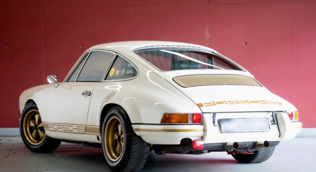 PORSCHE 911 SC Backdate (Fully restored)