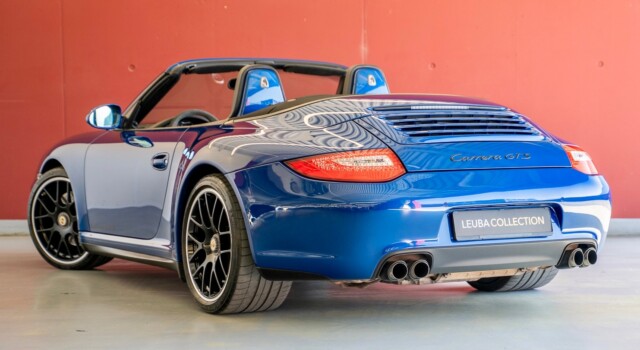 PORSCHE 911 Cabrio Carrera GTS PDK