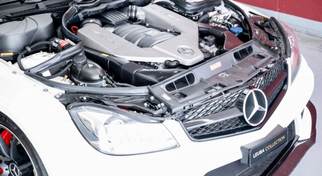 MERCEDES-BENZ C 63 AMG C 63 Coupé AMG Black Series (1st hand, 1st paint, Bucket seats, Aerodynamic Package)