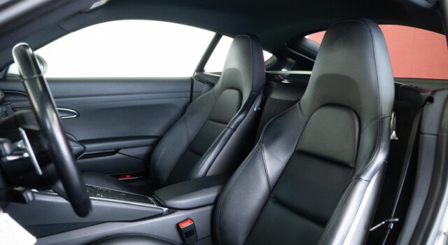 PORSCHE 718-boxster-cayman 718 Cayman 2.0 PDK (German car, fantastic condition, Porsche Approved warranty)