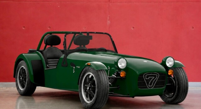 CATERHAM SEVEN 170S (MY26, Swiss new car, Vintage Green paint, 24-month factory warranty, delivery January 27)