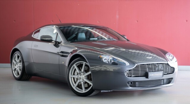 ASTON MARTIN V8 Vantage 4.3 Manual transmission (Swiss car, 1st hand, full Aston Martin service history)