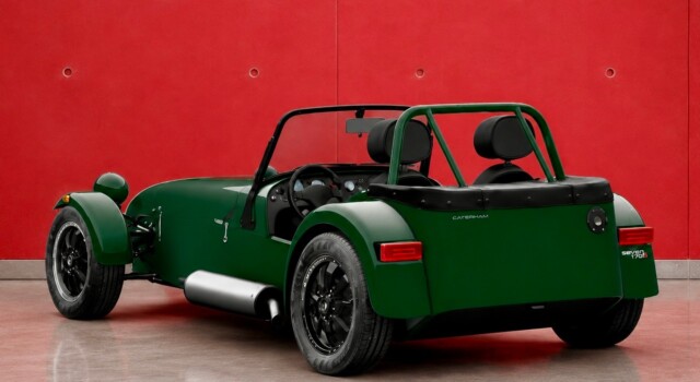 CATERHAM SEVEN 170S (MY26, Swiss new car, Vintage Green paint, 24-month factory warranty, delivery January 27)