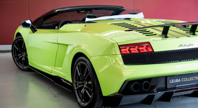 LAMBORGHINI GALLARDO LP570-4 Spyder Performante Ed. Tecnica E-Gear