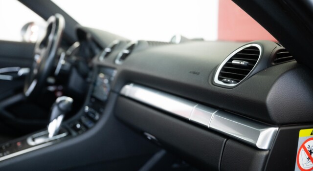 PORSCHE 718-boxster-cayman 718 Cayman 2.0 PDK (German car, fantastic condition, Porsche Approved warranty)