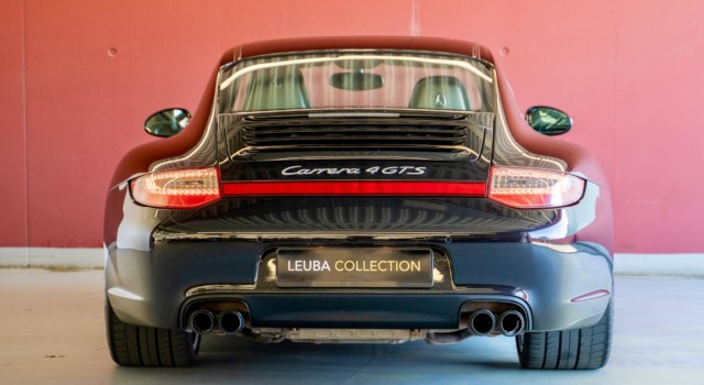 PORSCHE 911 Carrera 4 GTS PDK