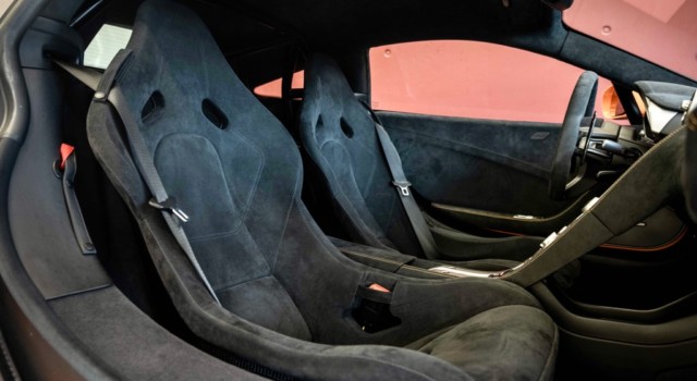 McLAREN 650S Coupé 3.8 V8 SSG
