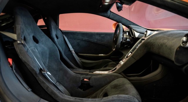 McLAREN 650S Coupé 3.8 V8 SSG