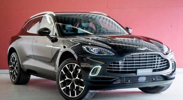 ASTON MARTIN DBX 4.0 V8 (1st hand, perfect condition, full Aston Martin history)