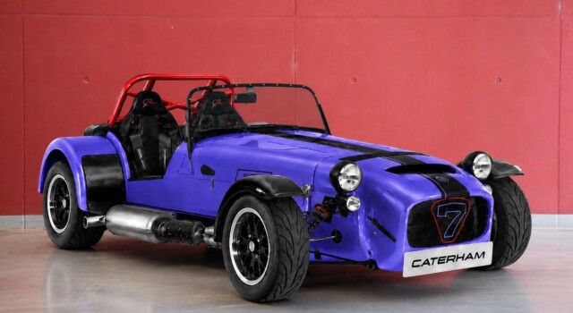 CATERHAM SEVEN 340 SV Nurburgring 1 of 100 (New Swiss car, Violet Blue metallic paint, 24-month warranty, delivery November 26)