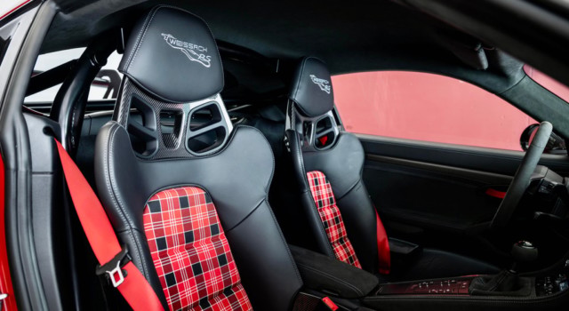 PORSCHE CAYMAN 718  GT4 RS PDK