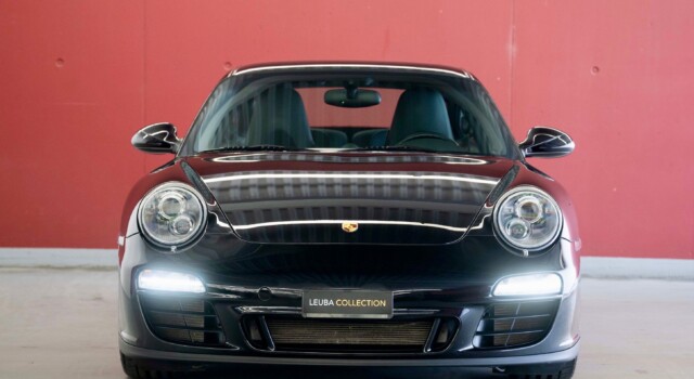 PORSCHE 911 Carrera 4 GTS PDK (Swiss car, 1st hand, 1st paint, full service Porsche history, fantastic condition) – RESERVED !
