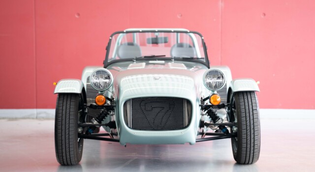 CATERHAM SEVEN 170S (anno di produzione 2026, auto nuova svizzera, verniciatura Ice Forest Green, garanzia di fabbrica di 24 mesi, consegna il 27 marzo)
