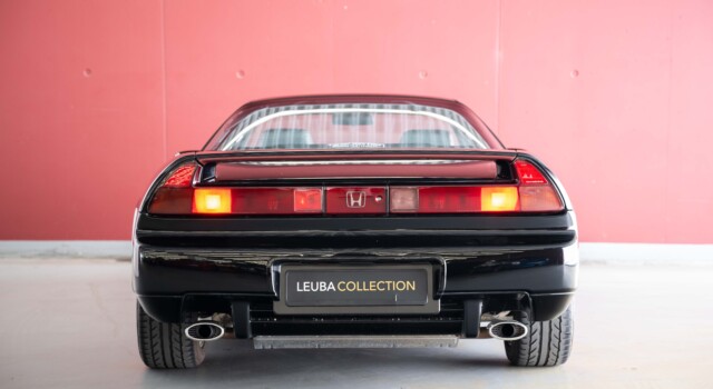 HONDA NSX 3.0i-24 V6 (Swiss car, 1st paint, 1st hand, full Honda service history, mint condition)