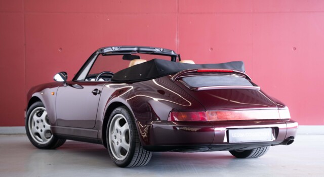 PORSCHE 911 Carrera 2 Turbo Look (2nd hand Swiss car, fantastic condition, full Porsche service history, L999 special paint)