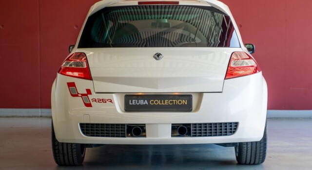 RENAULT MÉGANE Mégane 2.0 16V Turbo R26 R (2nd hand Swiss model, 1 of 450, factory tires)