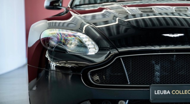 ASTON MARTIN V12 Vantage 5.9 S