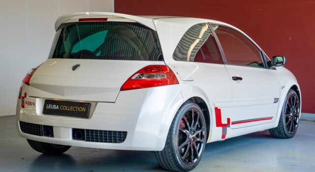 RENAULT MÉGANE Mégane 2.0 16V Turbo R26 R (2nd hand Swiss model, 1 of 450, factory tires)