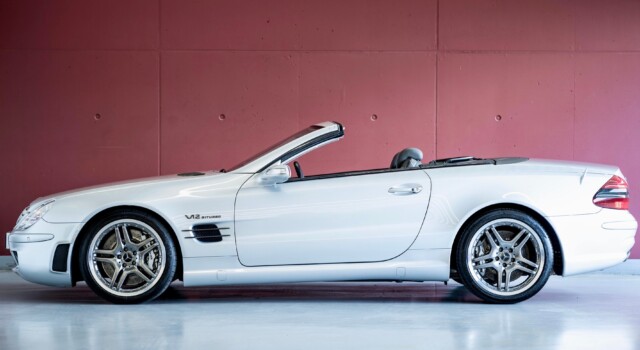 MERCEDES-BENZ SL 65 AMG (2nd hand, 100% original, stunning condition, full Mercedes history)