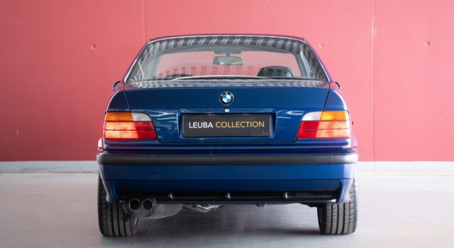 BMW M3 Coupé (1st hand Swiss car, certified very low mileage, 100% original, 1st paint, BMW service history, mint condition)